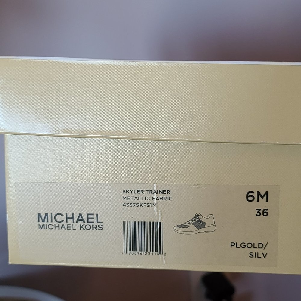 Michael Kors Metallic Skyler Trainer Platinum/Gold - Picture 8 of 8